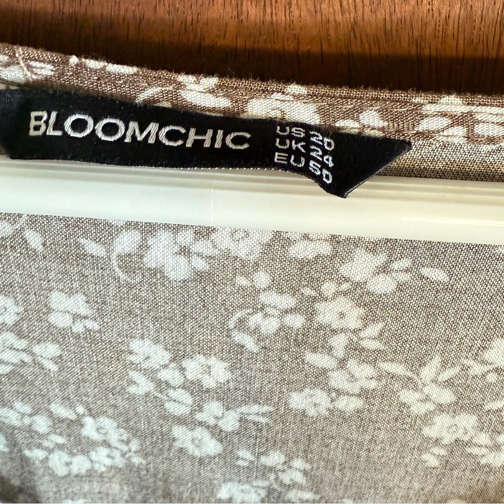 BloomChic Floral Dress - Picture 4 of 10